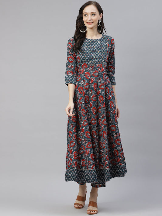 Women'S Dark Green Cotton Flaired Kurta Pant Set | LASVINI - Redefining Indian Fashion with Elegance