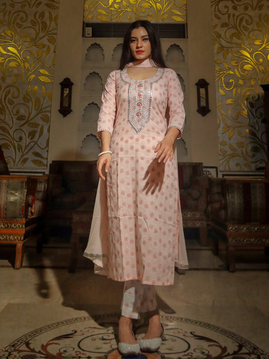 Baby Pink Cotton Kurta Pant Set With Chiffon Dupatta | LASVINI - Redefining Indian Fashion with Elegance