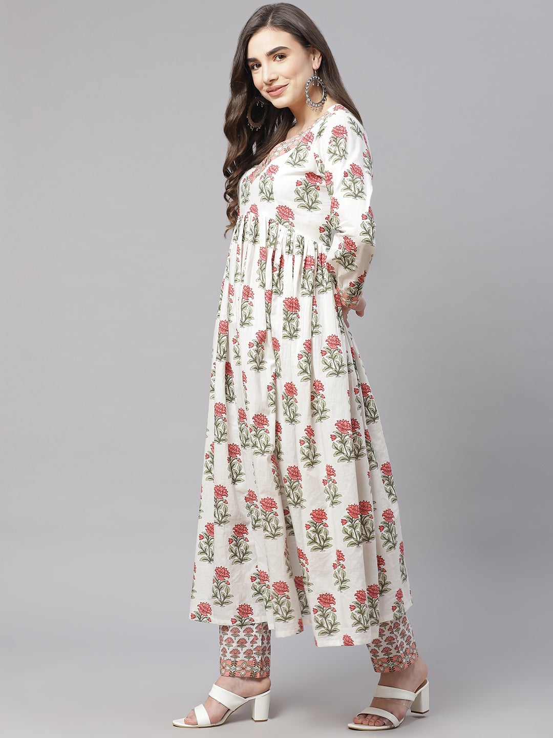 Women'S White Floral Anarkali Kurta Pant Set With Dupatta | LASVINI - Redefining Indian Fashion with Elegance
