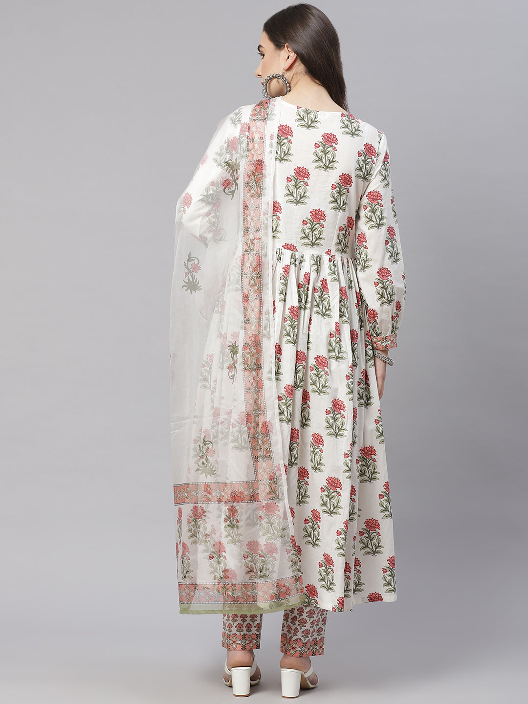 Women'S White Floral Anarkali Kurta Pant Set With Dupatta | LASVINI - Redefining Indian Fashion with Elegance