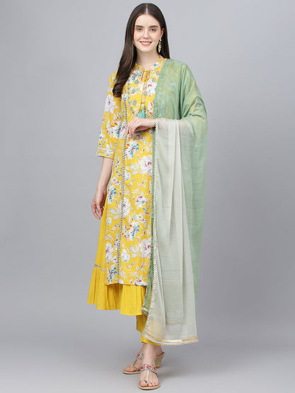 Women Yellow Cotton Kurta Pant Set With Nazneen Dupatta | LASVINI - Redefining Indian Fashion with Elegance