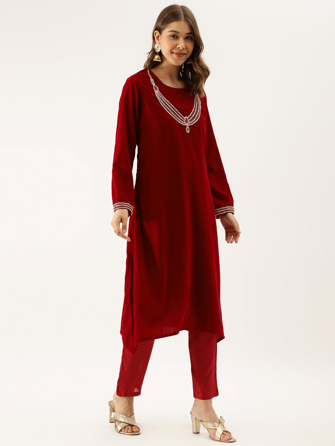 Women Maroon Plain Velvet Bead Work Embroidered Kurta Set With Organza Dupatta | LASVINI - Redefining Indian Fashion with Elegance