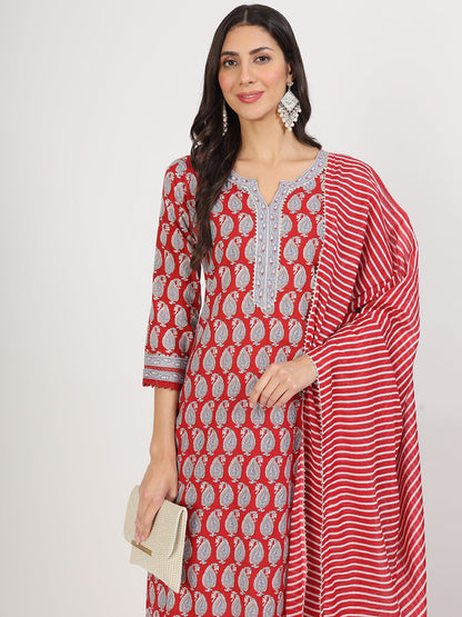 Maroon Floral Print Cotton Kurta Pants With Dupatta Set For Women | LASVINI - Redefining Indian Fashion with Elegance