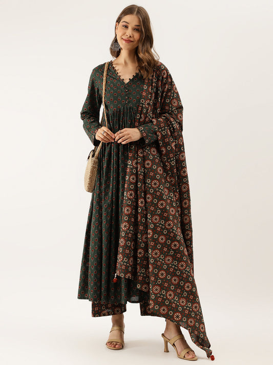 Women Green Floral Print Cotton Kurta Set With Dupatta | LASVINI - Redefining Indian Fashion with Elegance