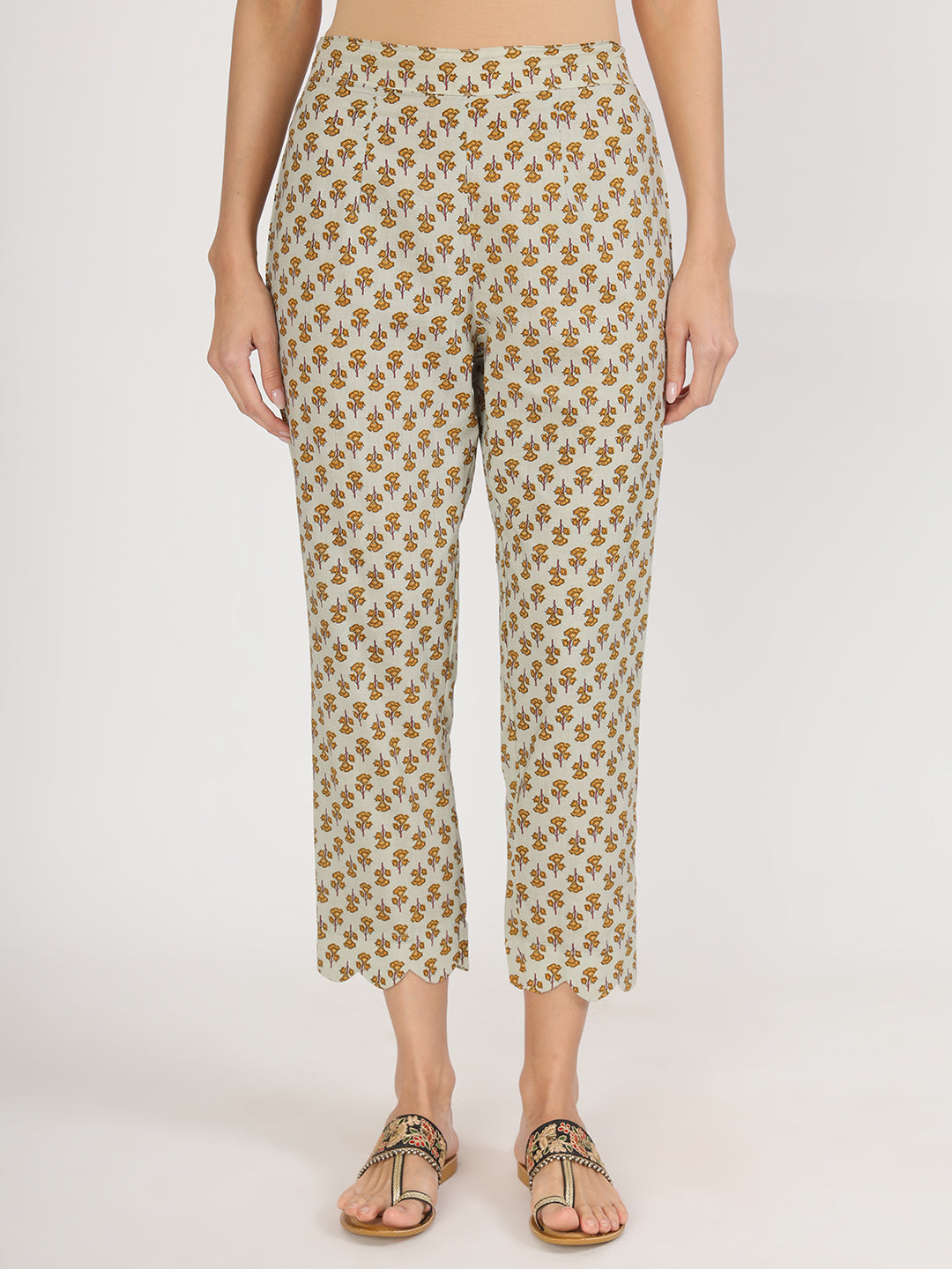 Green Floral Print Cotton Kurta Pants Set For Women | LASVINI - Redefining Indian Fashion with Elegance