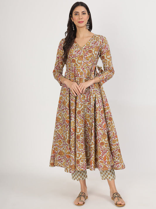 Green Floral Print Cotton Kurta Pants Set For Women | LASVINI - Redefining Indian Fashion with Elegance