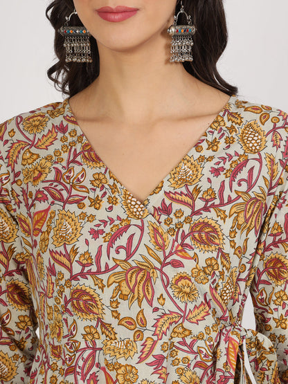 Green Floral Print Cotton Kurta Pants Set For Women | LASVINI - Redefining Indian Fashion with Elegance