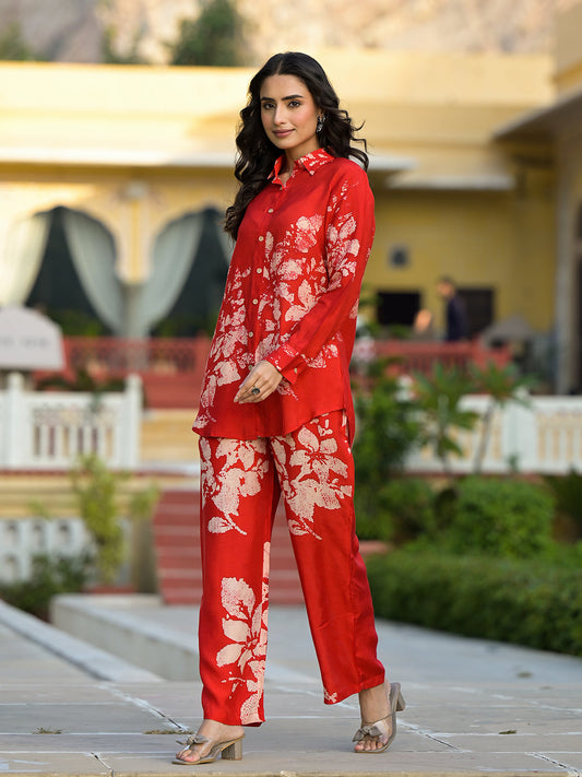 Red Hand Painted Women Muslin Co-Ord Set | LASVINI - Redefining Indian Fashion with Elegance
