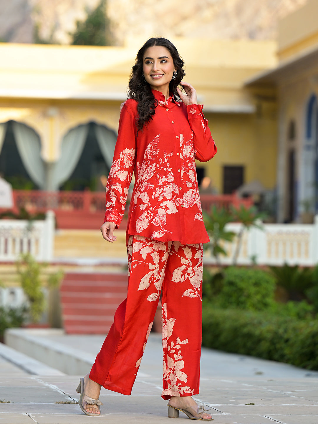 Red Hand Painted Women Muslin Co-Ord Set | LASVINI - Redefining Indian Fashion with Elegance