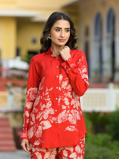 Red Hand Painted Women Muslin Co-Ord Set | LASVINI - Redefining Indian Fashion with Elegance