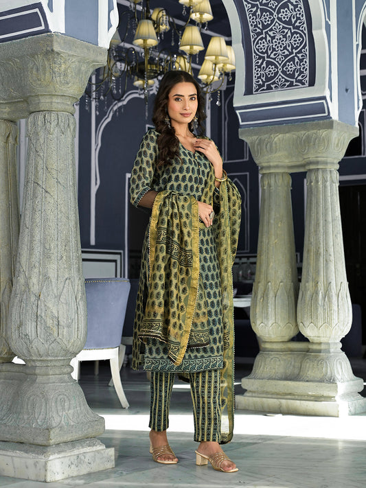 Green Ethnic Printed Chanderi Silk Kurta Trouser With Dupatta Set | LASVINI - Redefining Indian Fashion with Elegance