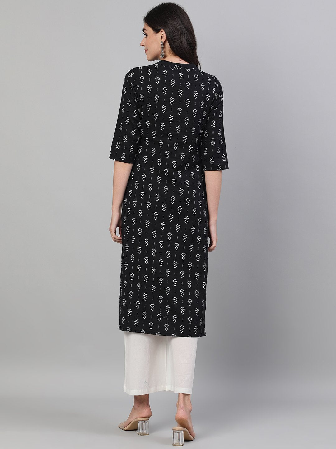 Women Black Calf Length Three-Quarter Sleeves Straight Geometric Printed Cotton Kurta With Pockets And Face Mask | LASVINI - Redefining Indian Fashion with Elegance