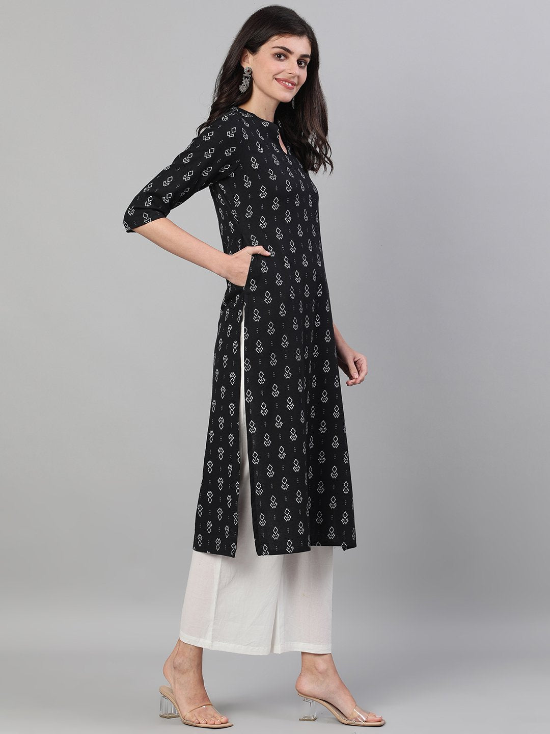 Women Black Three-Quarter Sleeves Straight Kurta With Palazzo And Pockets With Face Mask | LASVINI - Redefining Indian Fashion with Elegance