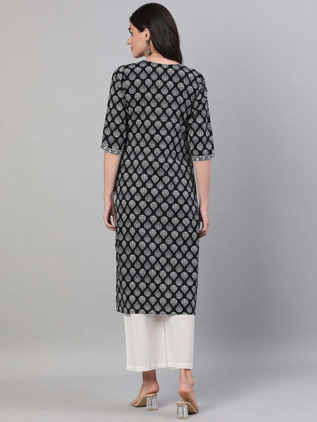 Women Black Three-Quarter Sleeves Straight Kurta With Palazzo And Pockets And Face Mask | LASVINI - Redefining Indian Fashion with Elegance