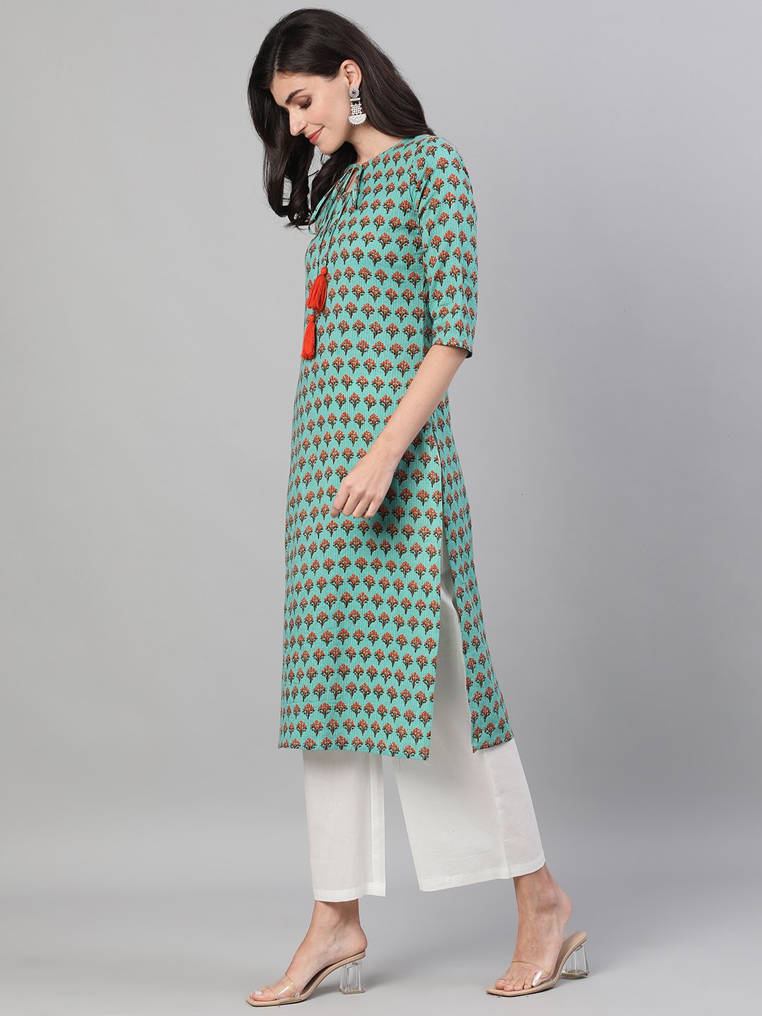 Women Green Calf Length Three-Quarter Sleeves Straight Floral Printed Cotton Kurta With Pockets | LASVINI - Redefining Indian Fashion with Elegance