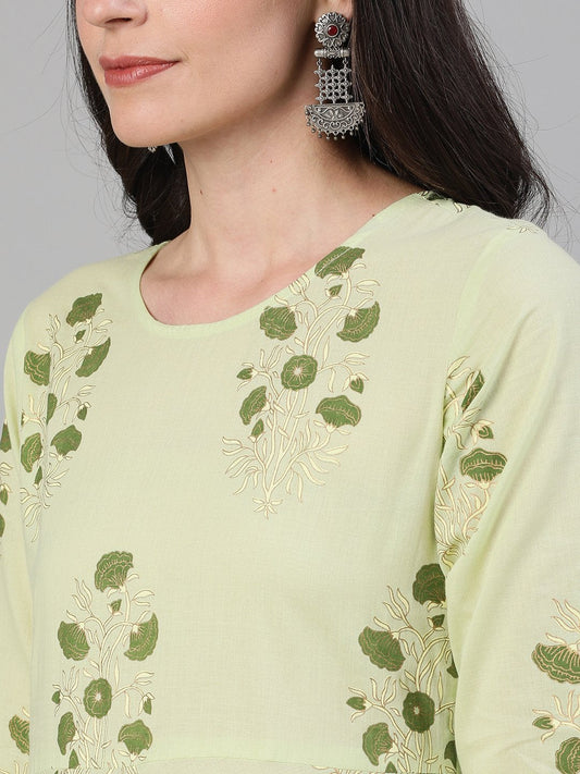 Women Green Three-Quarter Sleeves Straight Kurta With Palazzo And Dupatta With Pockets And Face Mask | LASVINI - Redefining Indian Fashion with Elegance
