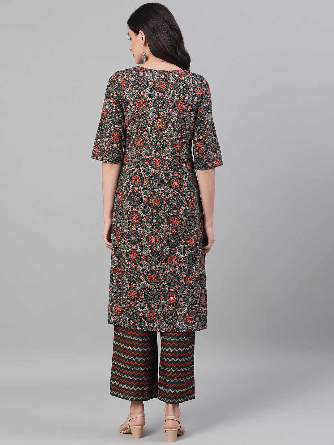 Women Green And Orange Three-Quarter Sleeves Straight Kurta With Palazzo With Pockets And Face Mask | LASVINI - Redefining Indian Fashion with Elegance