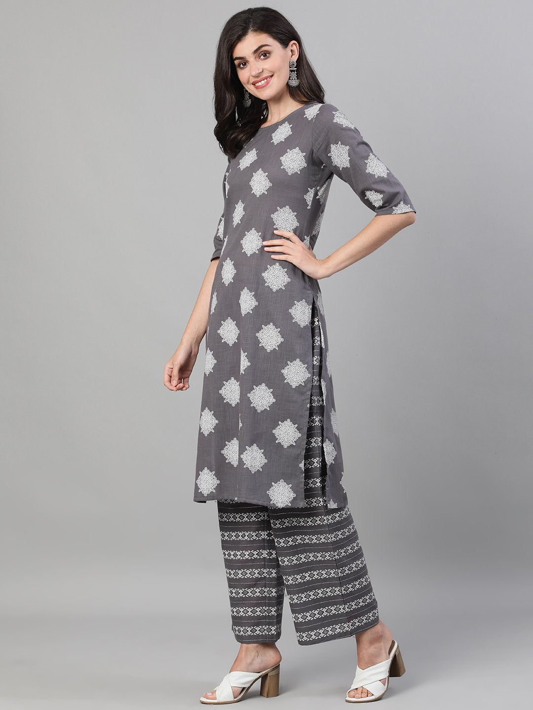 Women Steel Grey Three-Quarter Sleeves Printed Kurta-Palazzo With Pockets And Face Mask | LASVINI - Redefining Indian Fashion with Elegance