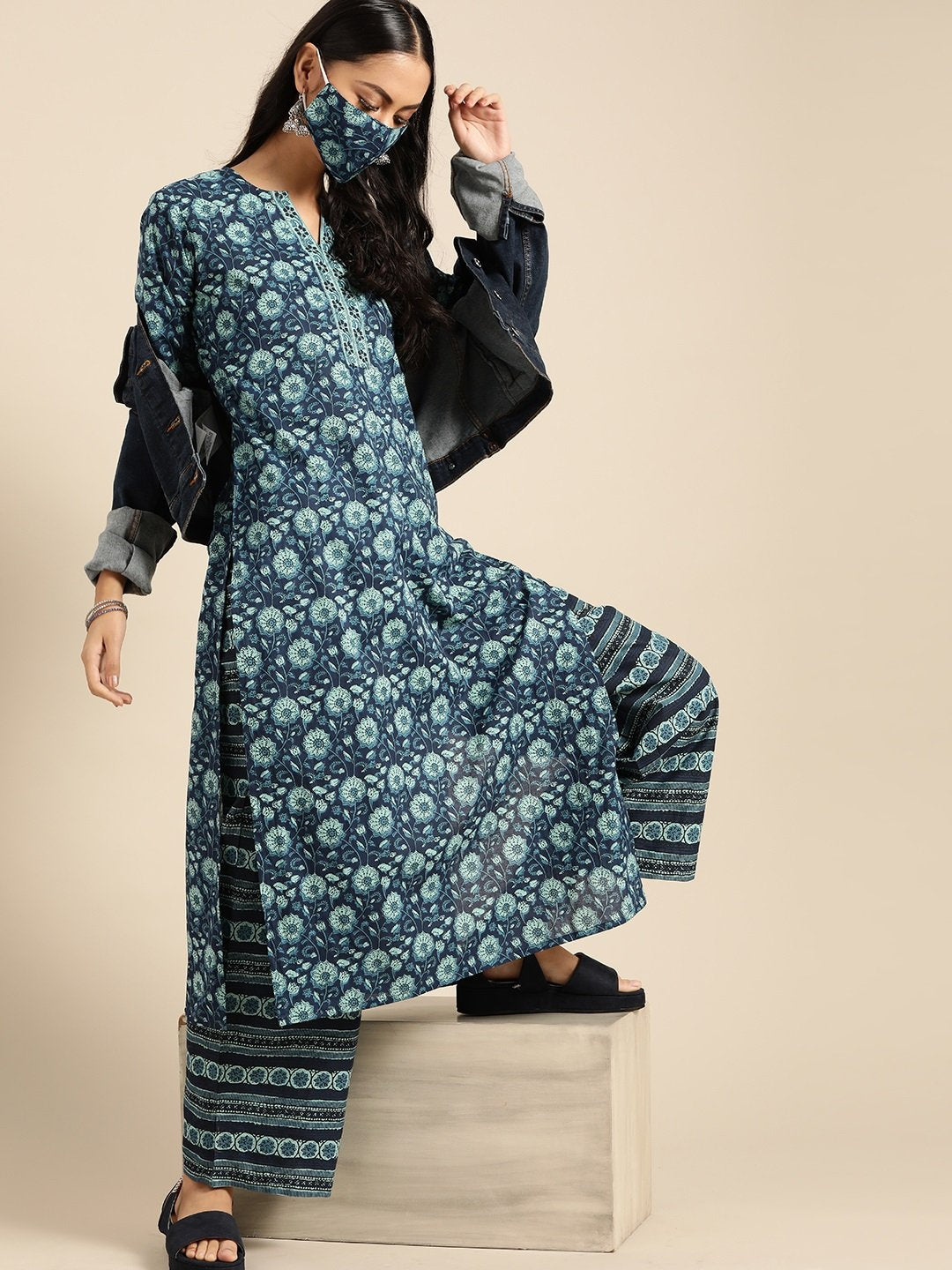 Women Indigo Three-Quarter Sleeves Straight Kurta With Palazzo | LASVINI - Redefining Indian Fashion with Elegance