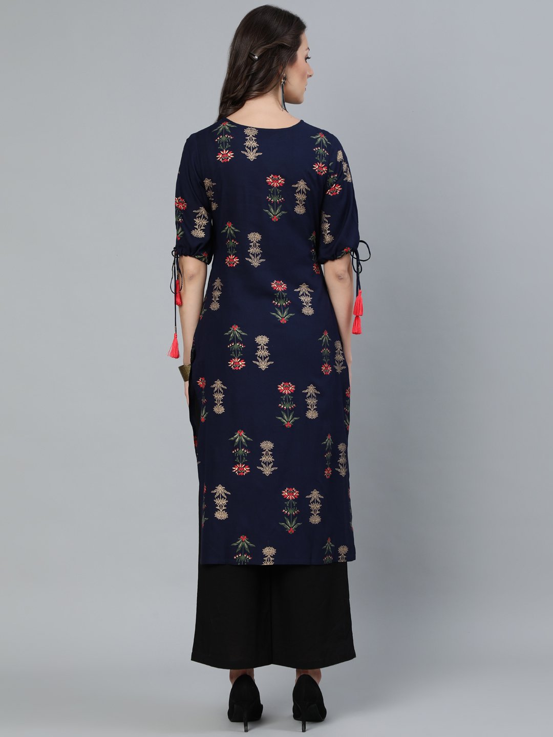 Women Navy Blue Floral Printed Straight Kurta With Round Neck & Three Qauter Sleeves | LASVINI - Redefining Indian Fashion with Elegance