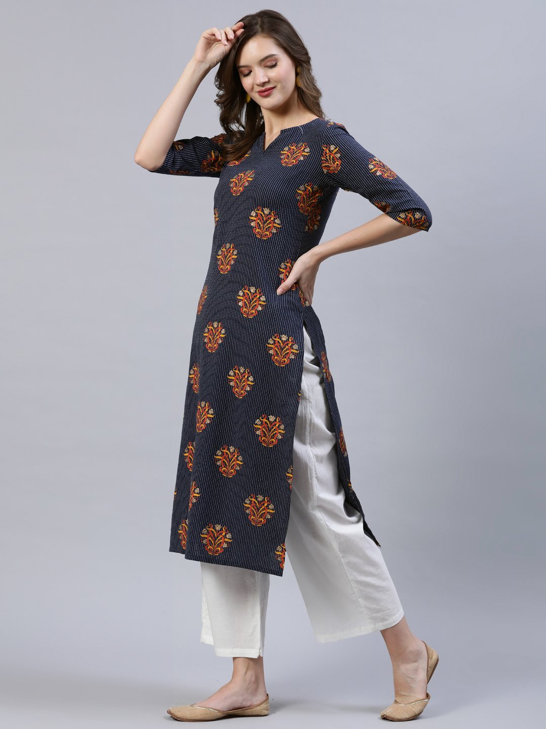 Women Navy Blue Printed Straigh Kurta With Plazzo | LASVINI - Redefining Indian Fashion with Elegance