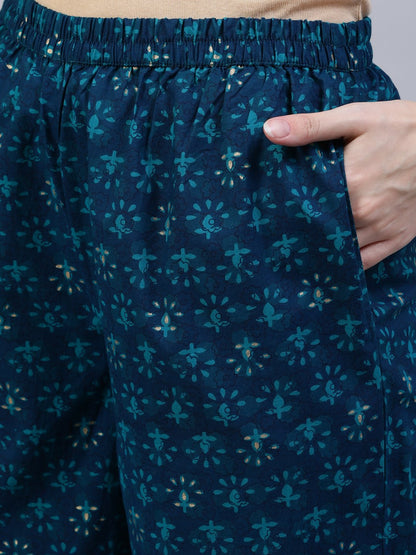 Women Green Floral Printed Gathered Kurta With Palazo | LASVINI - Redefining Indian Fashion with Elegance