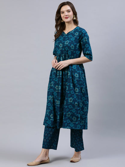 Women Green Floral Printed Gathered Kurta With Palazo | LASVINI - Redefining Indian Fashion with Elegance