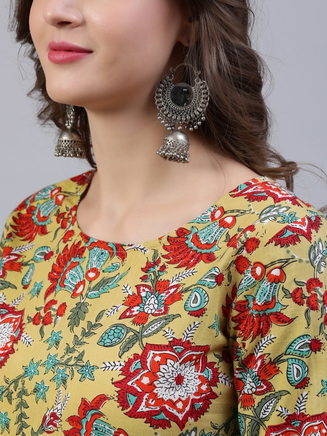 Women Green Floral Printed Dress With Dupatta | LASVINI - Redefining Indian Fashion with Elegance