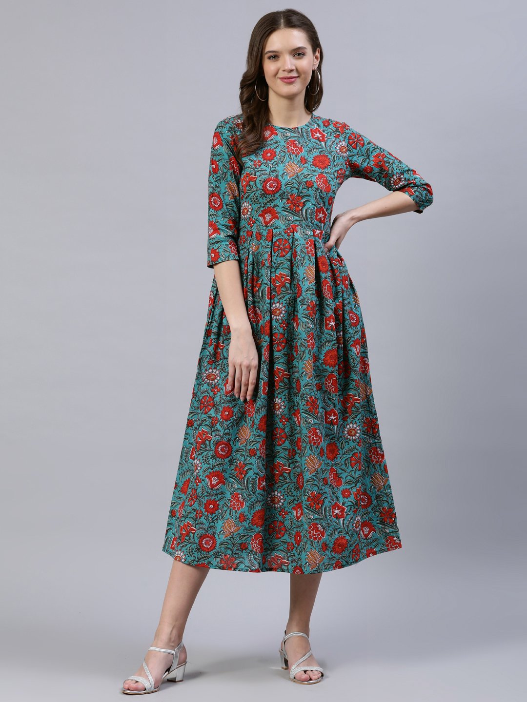 Women Green Floral Printed Dress With Three Quarter Sleeves | LASVINI - Redefining Indian Fashion with Elegance