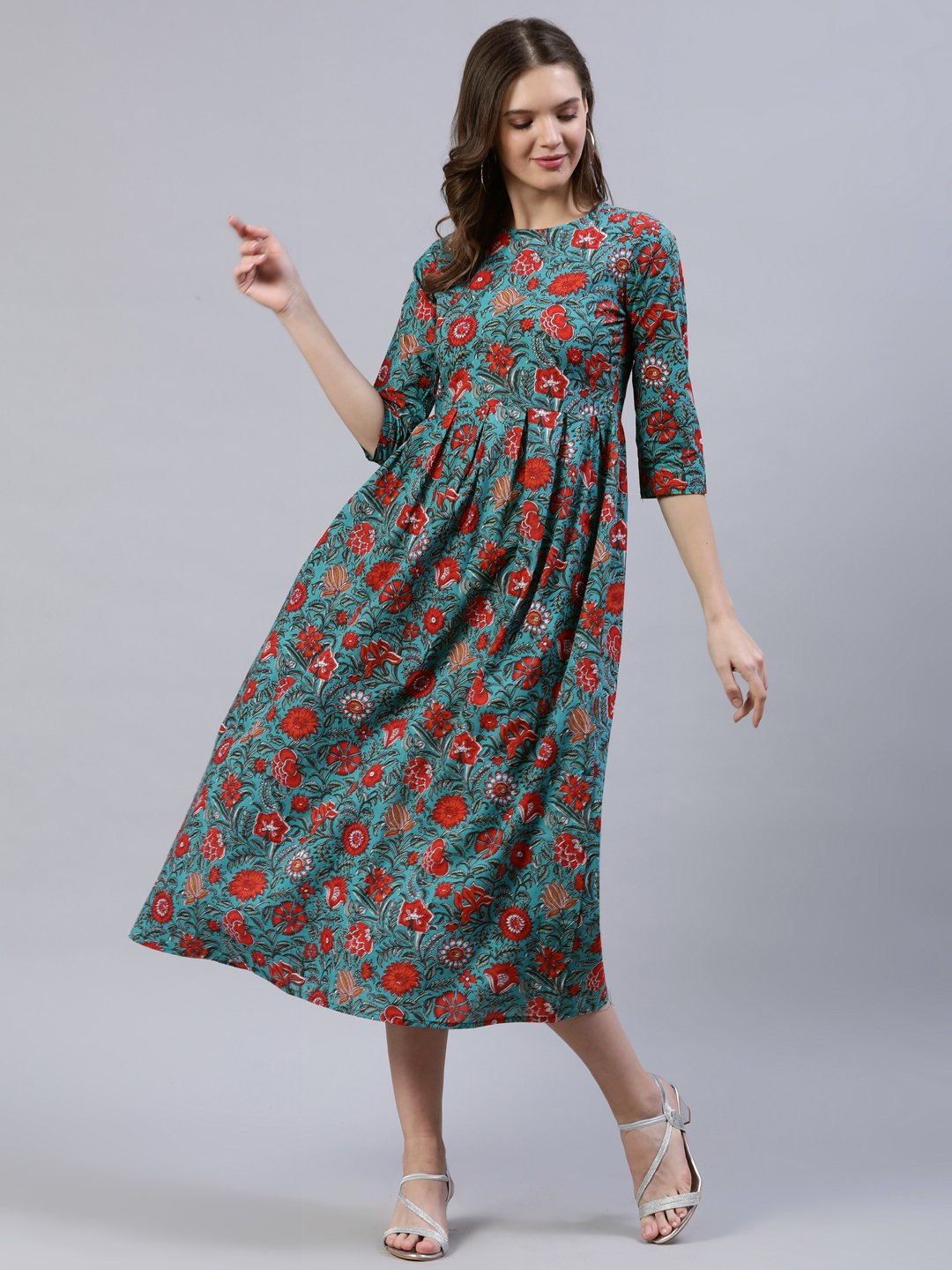 Women Green Floral Printed Dress With Three Quarter Sleeves | LASVINI - Redefining Indian Fashion with Elegance