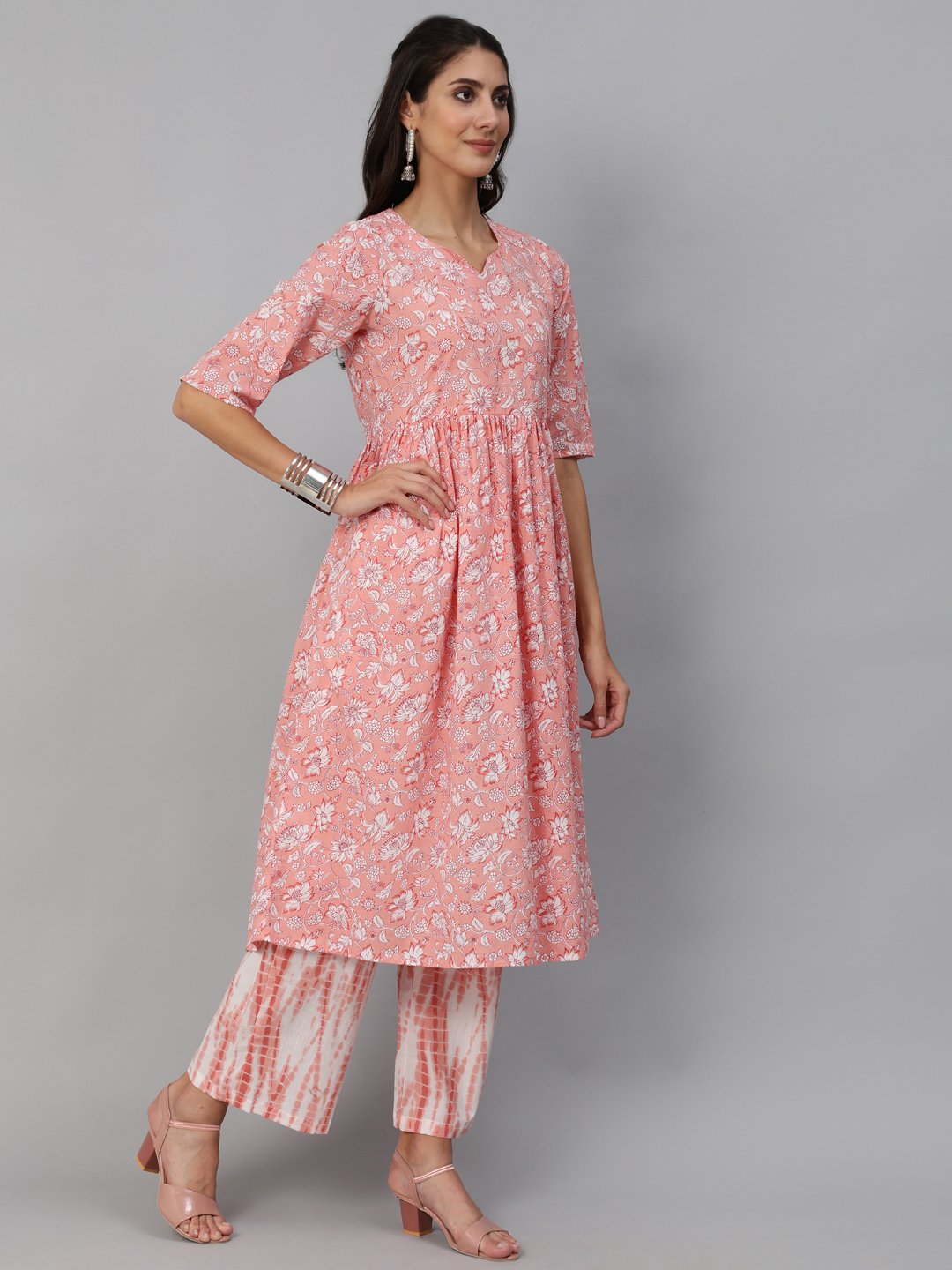 Women Pink Floral Printed Kurta Set With Palazo & Dupatta | LASVINI - Redefining Indian Fashion with Elegance