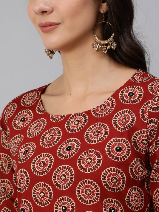 Women Maroon Embroidered Straight Kurta With Three Quarter Sleeves | LASVINI - Redefining Indian Fashion with Elegance