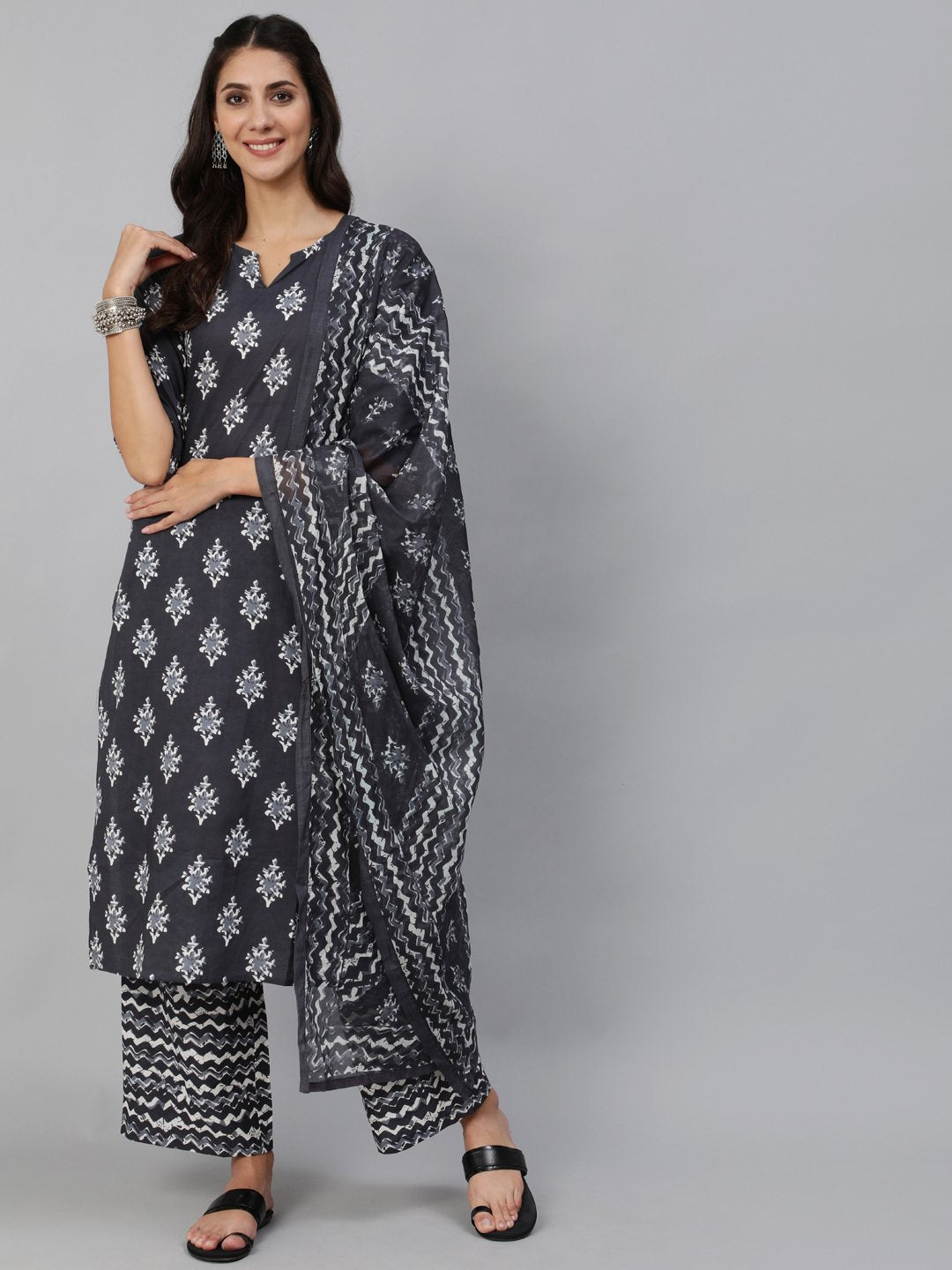 Women Grey Printed Kurta Set With Plazo & Dupatta | LASVINI - Redefining Indian Fashion with Elegance