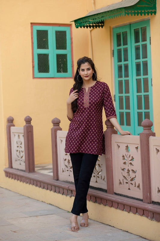 Women Burgundy Printed Tunic With Three Quarter Sleeves | LASVINI - Redefining Indian Fashion with Elegance