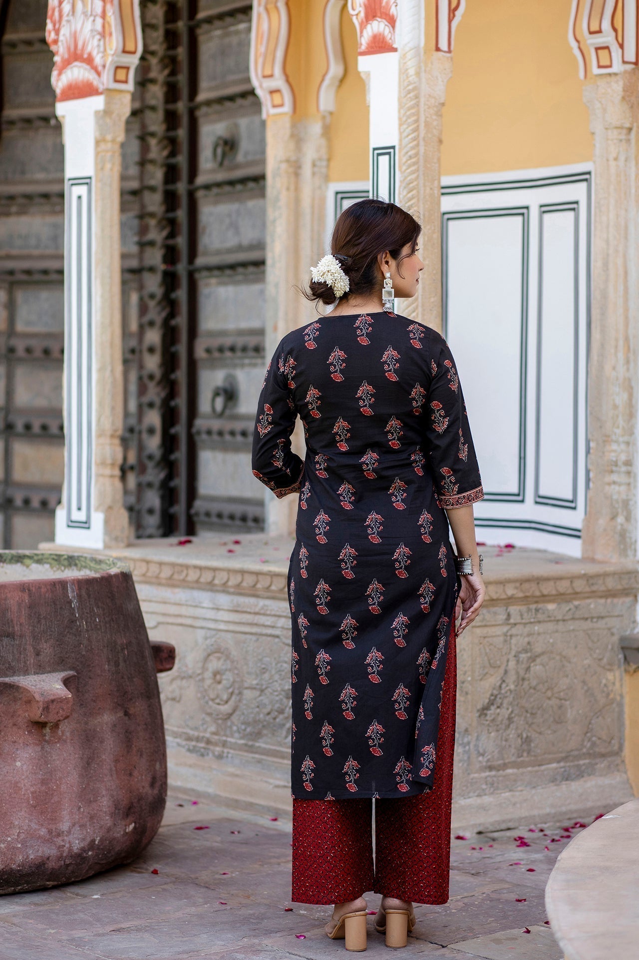 Women Black & Maroon Floral Printed Straight Kurta With Palzzo And Dupatta | LASVINI - Redefining Indian Fashion with Elegance