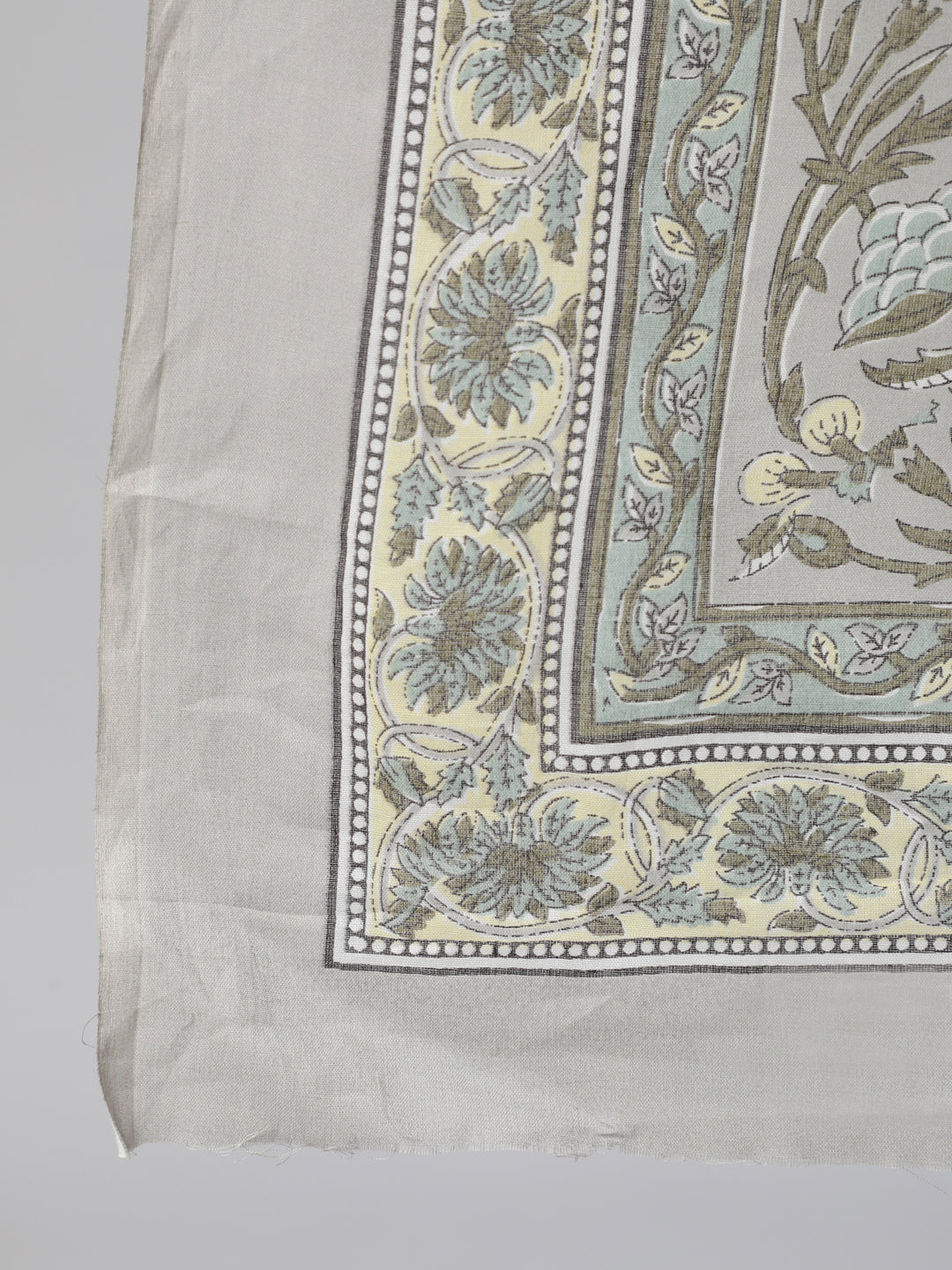 Women Grey Printed Kurta With Plazo & Dupatta | LASVINI - Redefining Indian Fashion with Elegance