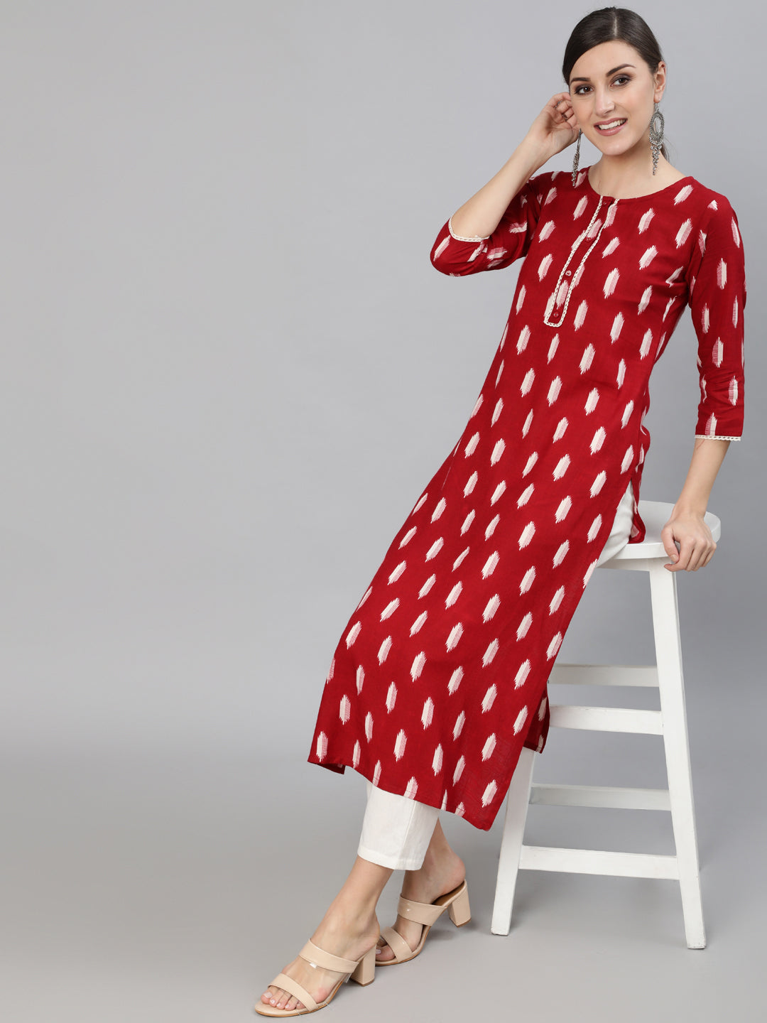 Women Maroon Geometric Printed Kurta | LASVINI - Redefining Indian Fashion with Elegance