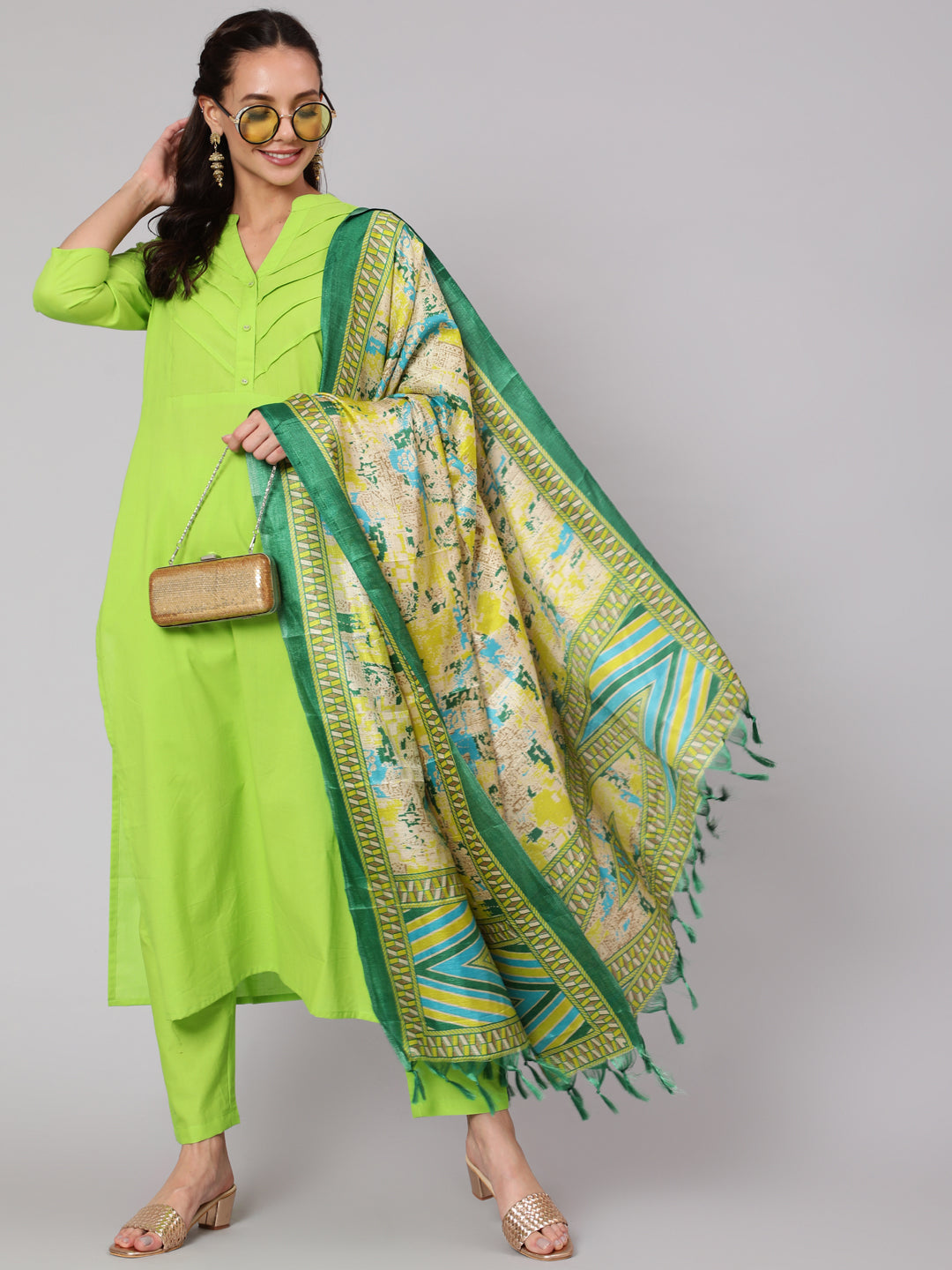 Women Green Solid Straight Kurta With Palazzo And Dupatta | LASVINI - Redefining Indian Fashion with Elegance