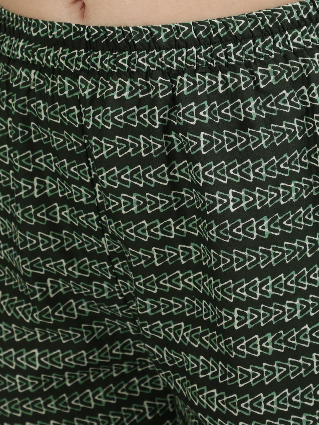 Women Green Ethnic Printed Straight Kurta With Three Quarter Sleeves | LASVINI - Redefining Indian Fashion with Elegance