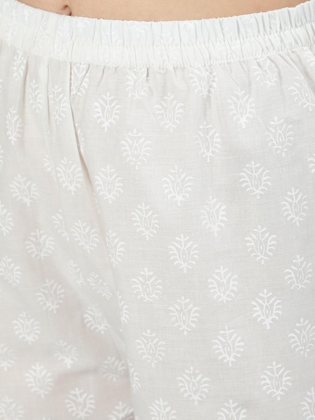 Women Off White Kurta With Plazo & Dupatta | LASVINI - Redefining Indian Fashion with Elegance