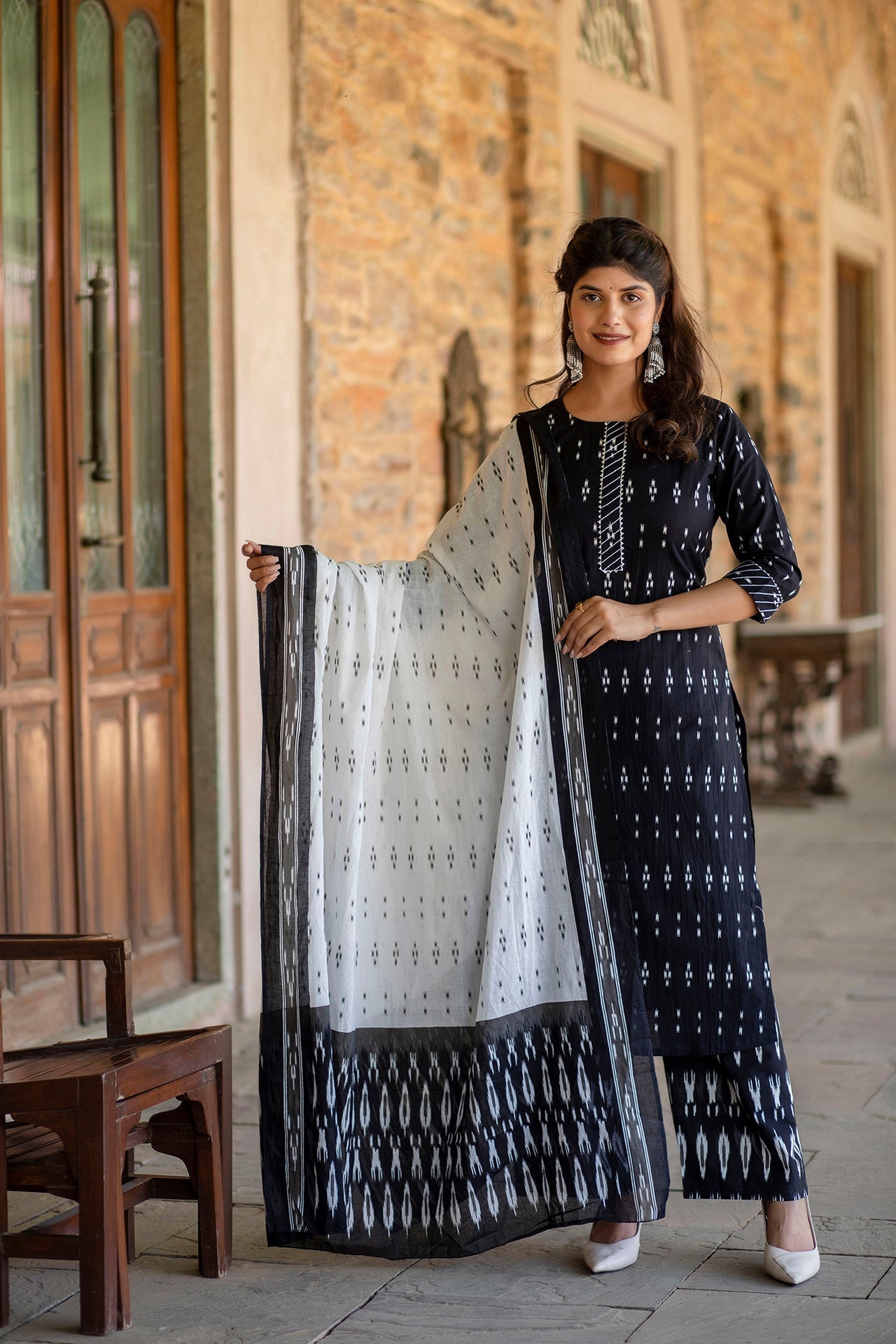 Women Black Ethnic Printed Straight Kurta With Palazzo And Dupatta | LASVINI - Redefining Indian Fashion with Elegance