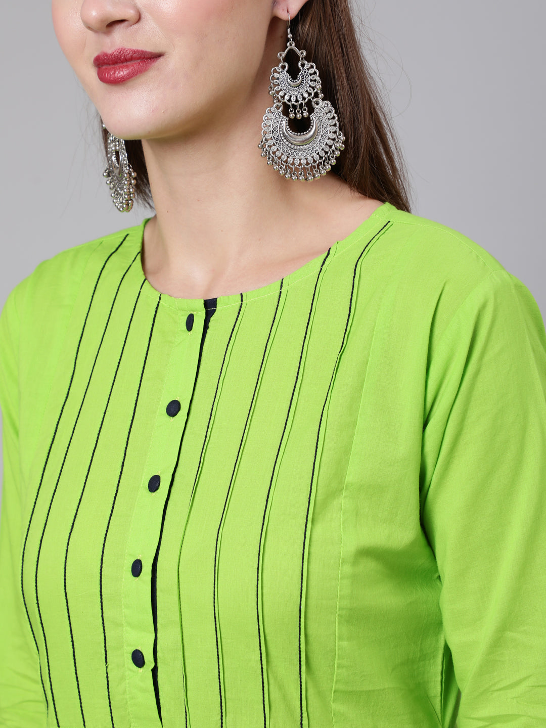 Women Green Solid Kurta And Trouser With Printed Dupatta | LASVINI - Redefining Indian Fashion with Elegance