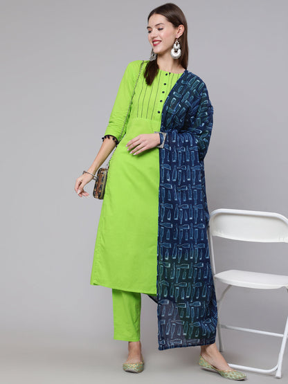 Women Green Solid Kurta And Trouser With Printed Dupatta | LASVINI - Redefining Indian Fashion with Elegance