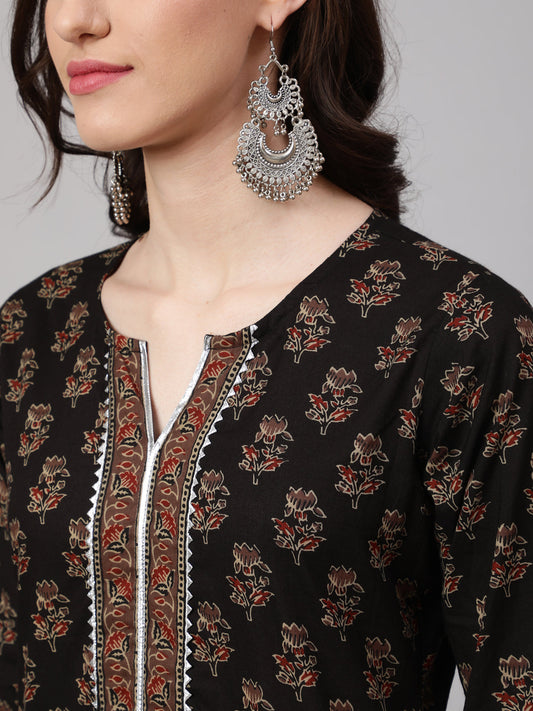 Women Black Printed Straight Kurta With Three Quarter Sleeves | LASVINI - Redefining Indian Fashion with Elegance