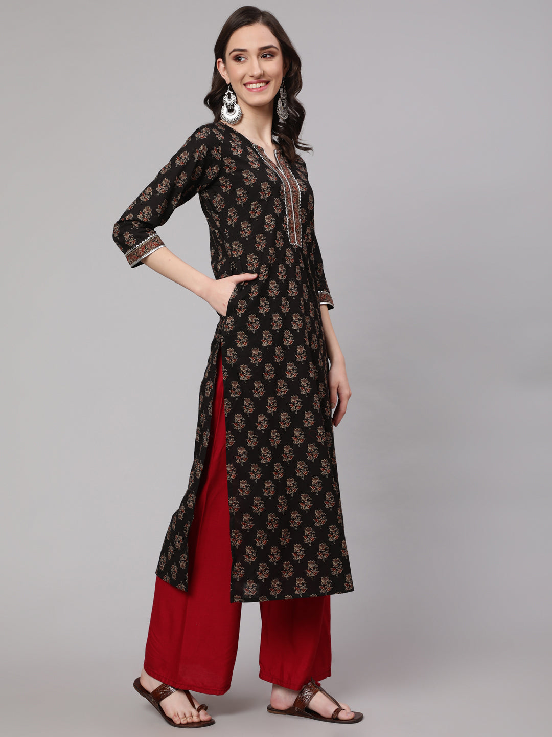Women Black Printed Straight Kurta With Three Quarter Sleeves | LASVINI - Redefining Indian Fashion with Elegance