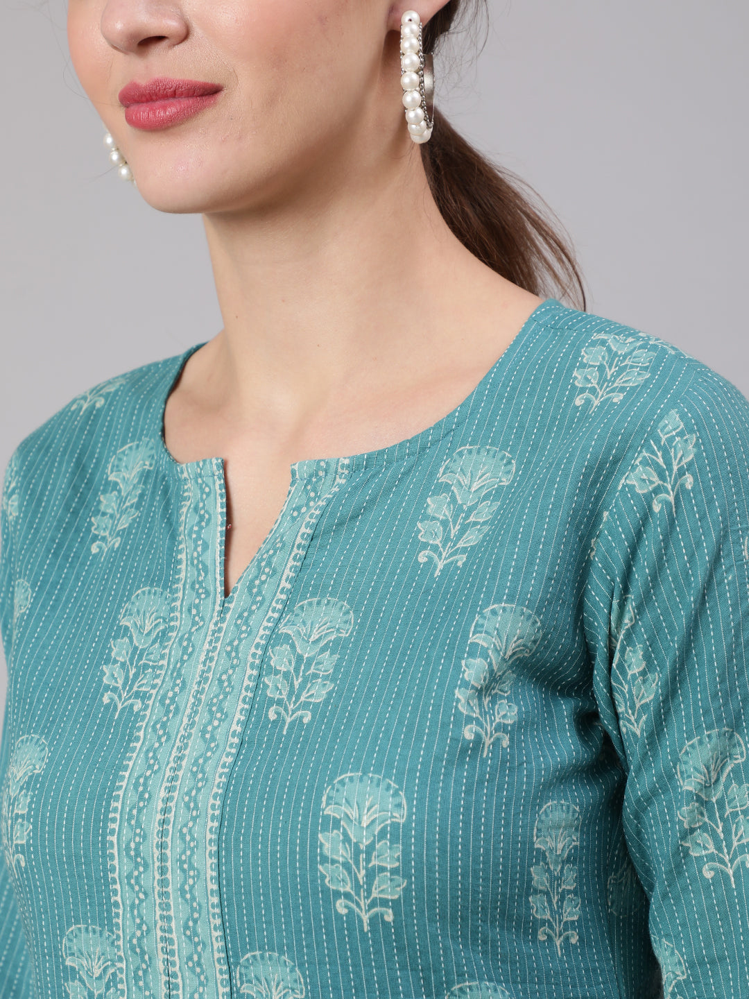 Women Sea Green Printed Straight Kurta With White Solid Trouser | LASVINI - Redefining Indian Fashion with Elegance
