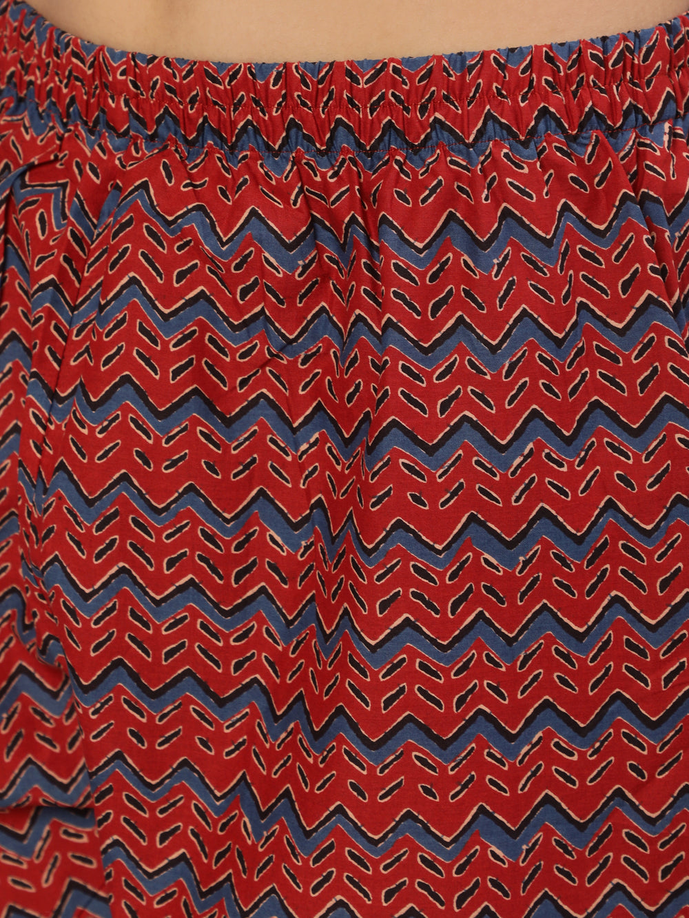 Women Maroon Ethnic Printed Straight Kurta And Palazzo | LASVINI - Redefining Indian Fashion with Elegance