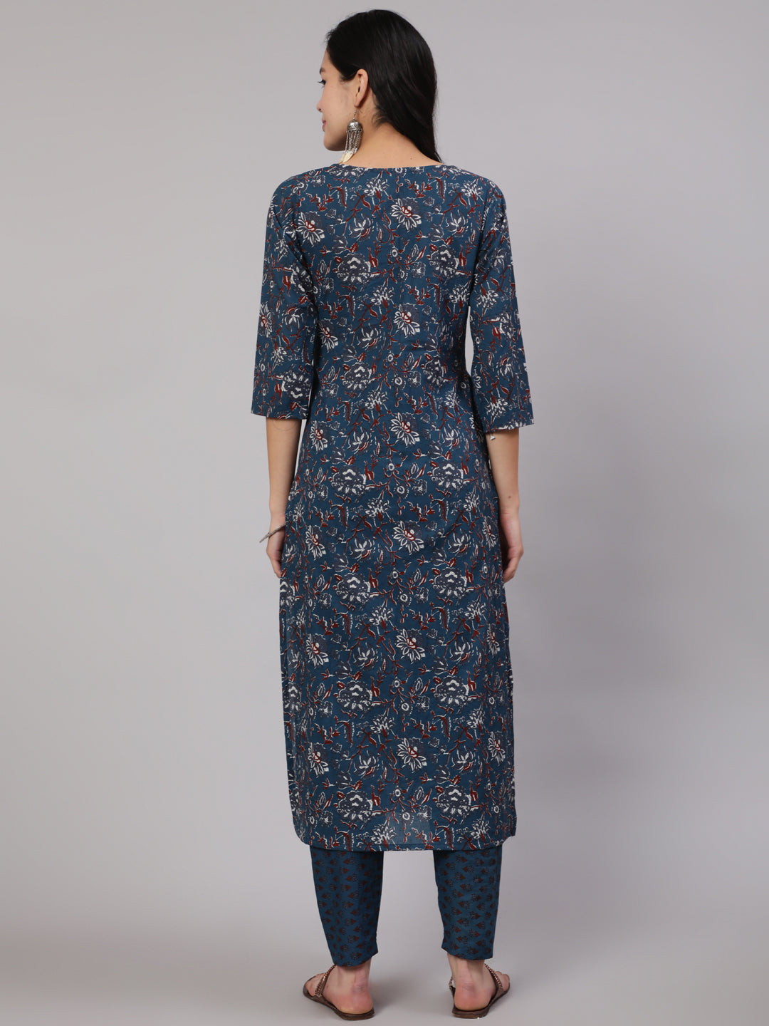 Women Blue Floral Printed Kurta With Trouser | LASVINI - Redefining Indian Fashion with Elegance
