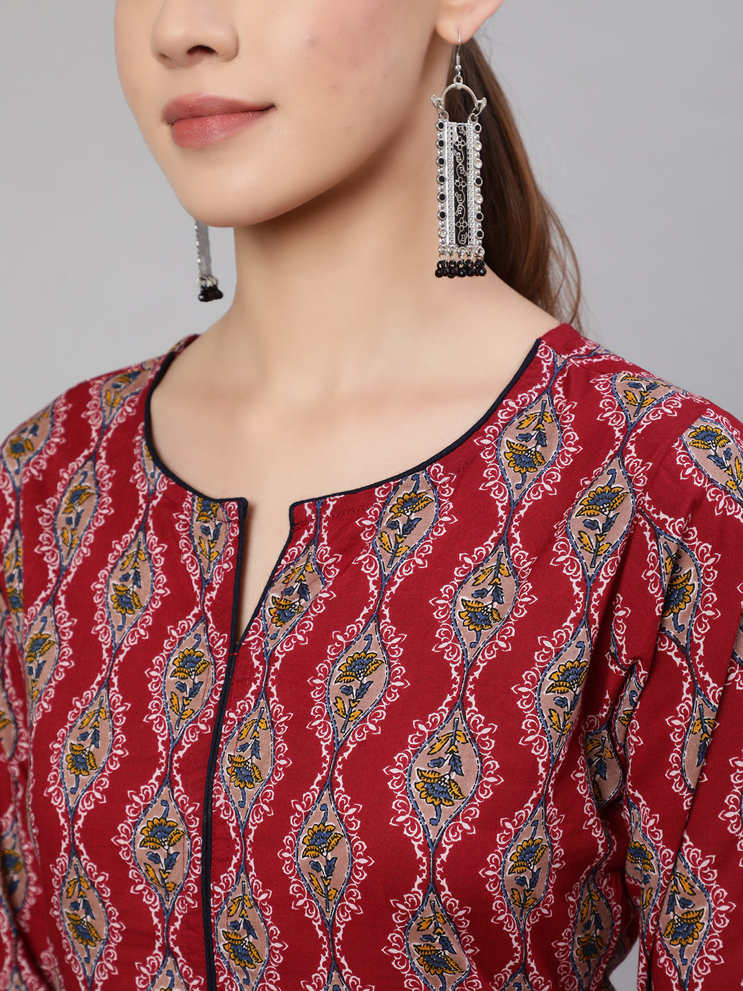 Women Maroon Ethnic Printed Straight Kurta With Trouser | LASVINI - Redefining Indian Fashion with Elegance
