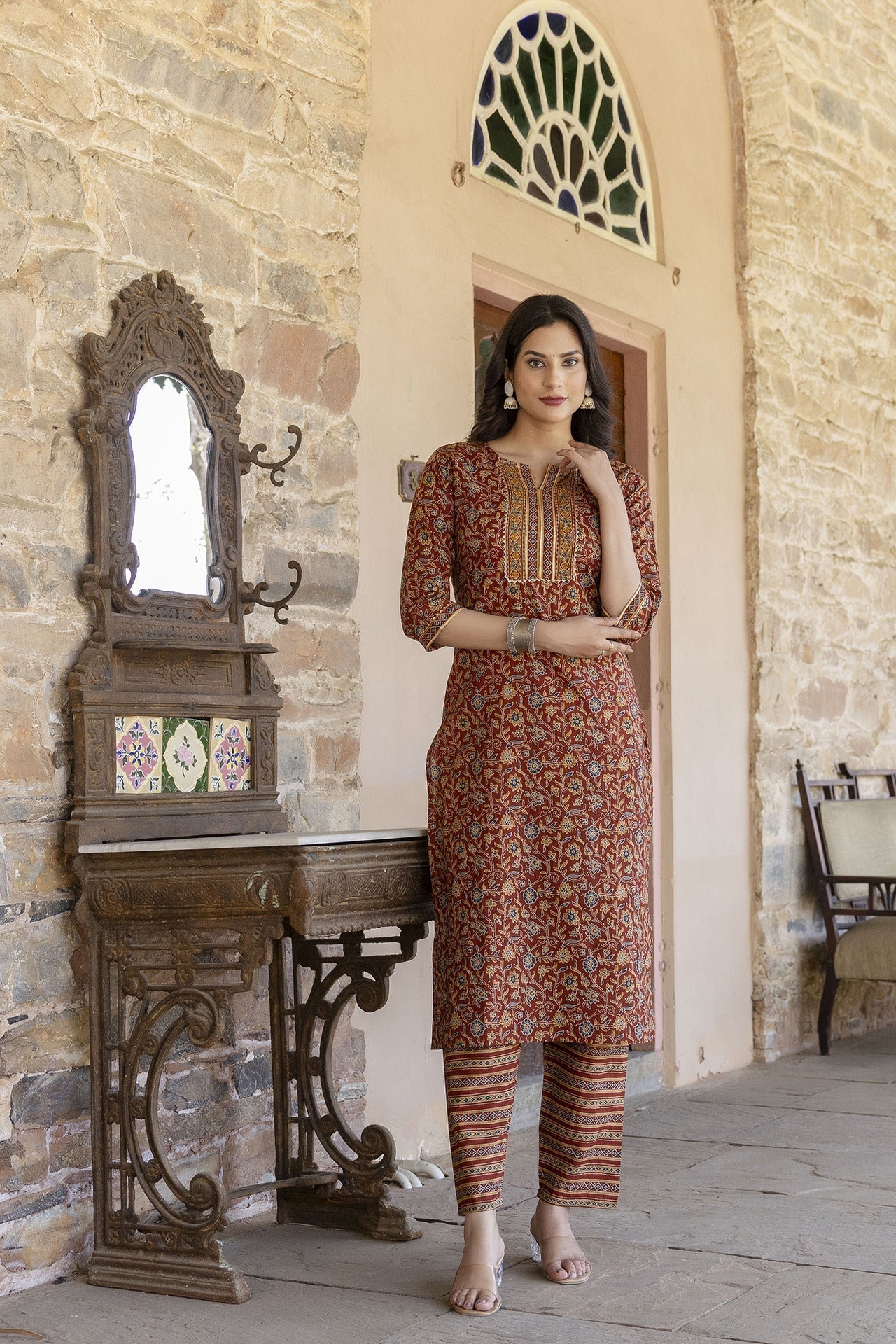 Women Maroon Ethnic Printed Straight Kurta With Trouser | LASVINI - Redefining Indian Fashion with Elegance